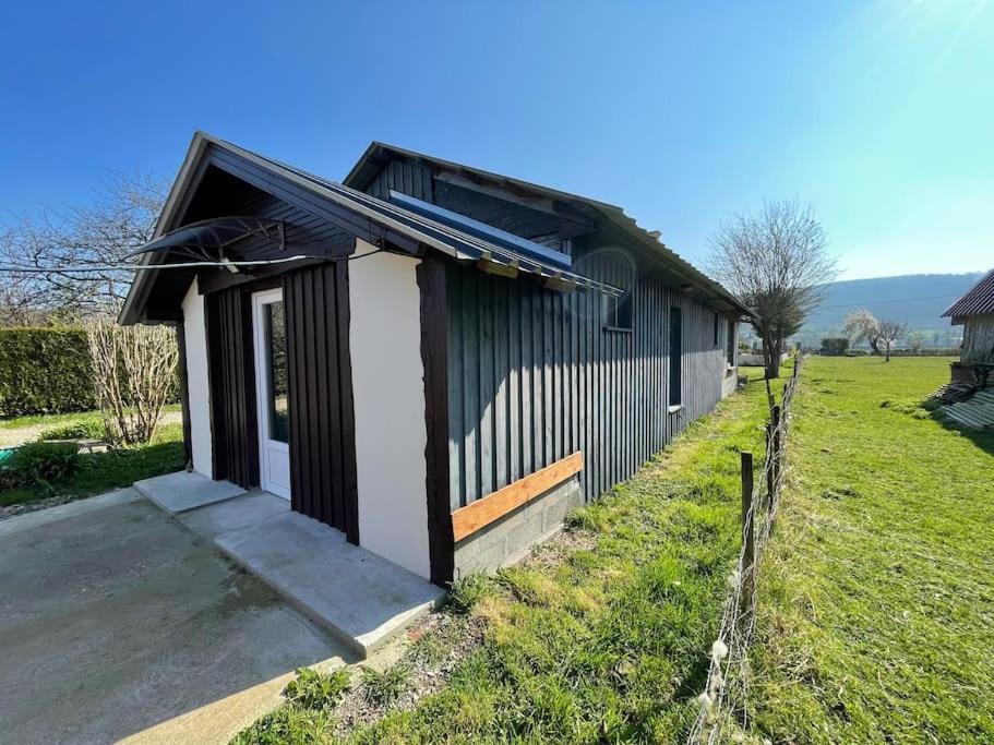 Petite Maison Chaleureuse Des Boucles De La Seine Le Mesnil-sous-Jumièges Extérieur photo